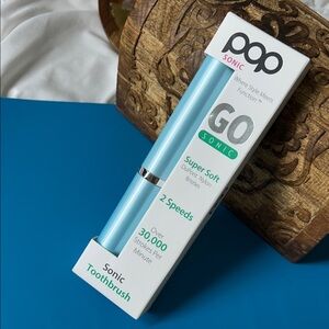 🖤NIB🔺Ombre Blue POP Go Sonic Toothbrush